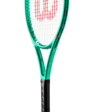 Blade 26 V10 Tennis Racket