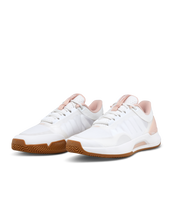 Intrigue Tour Women's Tennis Shoe