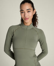 Baseline Half-Zip