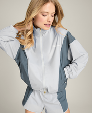 Ultra Jacket
