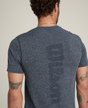 Breakpoint Seamless Tee