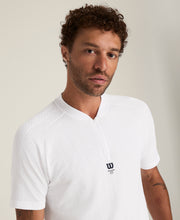 Game Point Seamless Henley