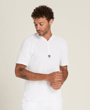 Game Point Seamless Henley
