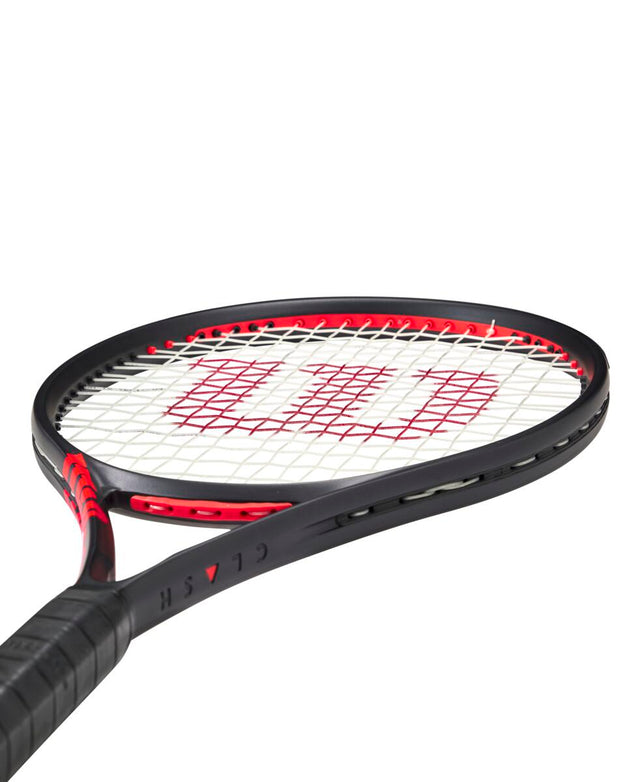 Clash 100L V3 Tennis Racket