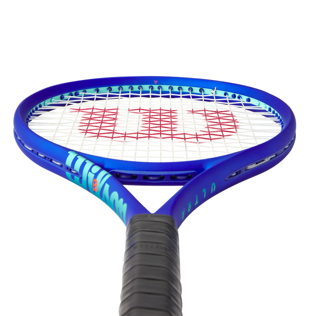 Ultra 100UL V5 Tennis Racket