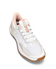 Intrigue Tour Women's Tennis Shoe