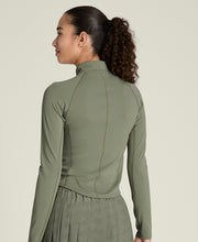 Baseline Half-Zip