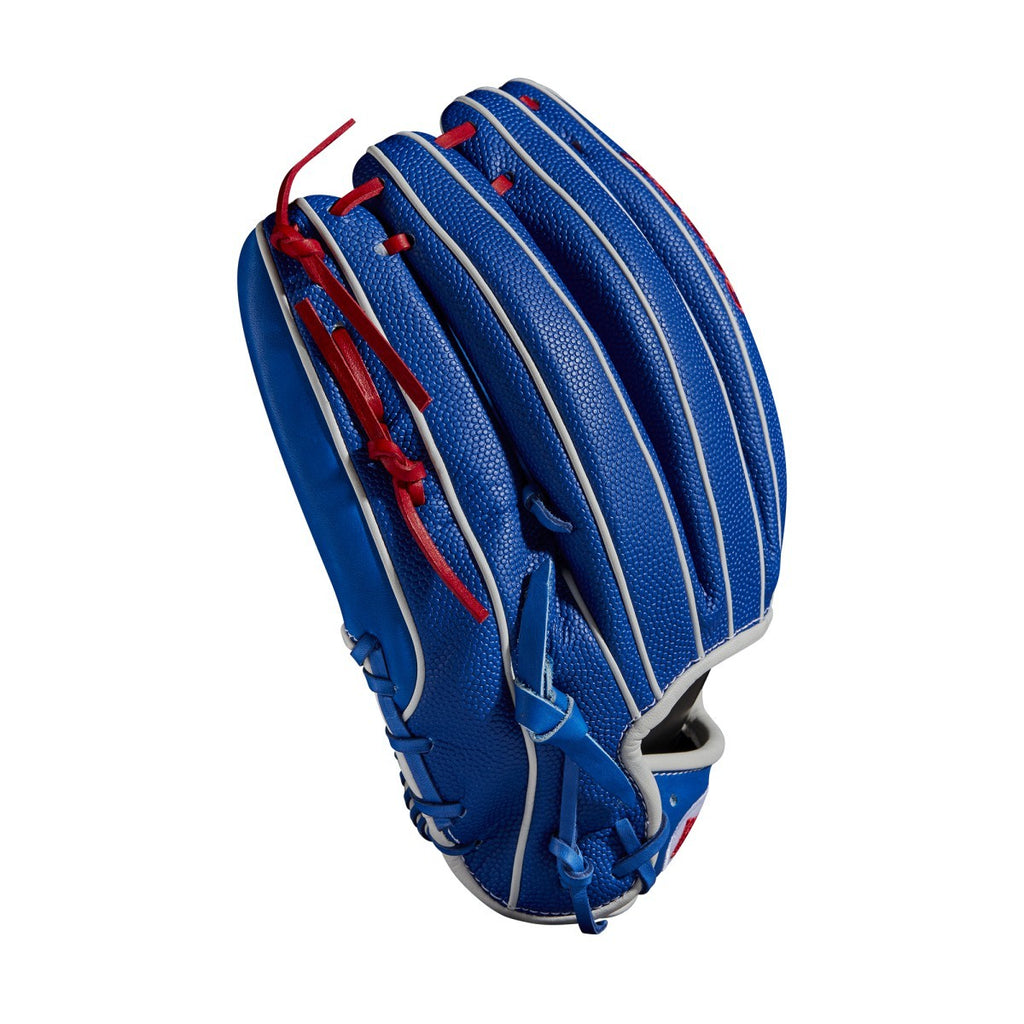 What Pros Wear: Vladimir Guerrero Jr.'s Wilson A2000 1614 First Base Mitt -  What Pros Wear